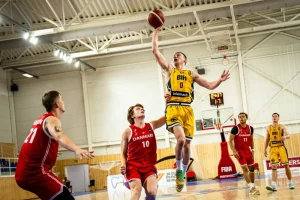 Livadić ubacio 12 poena, Klještan dodao 12 asistencija