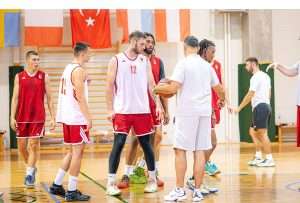 U nedjelju prva prijateljska utakmica